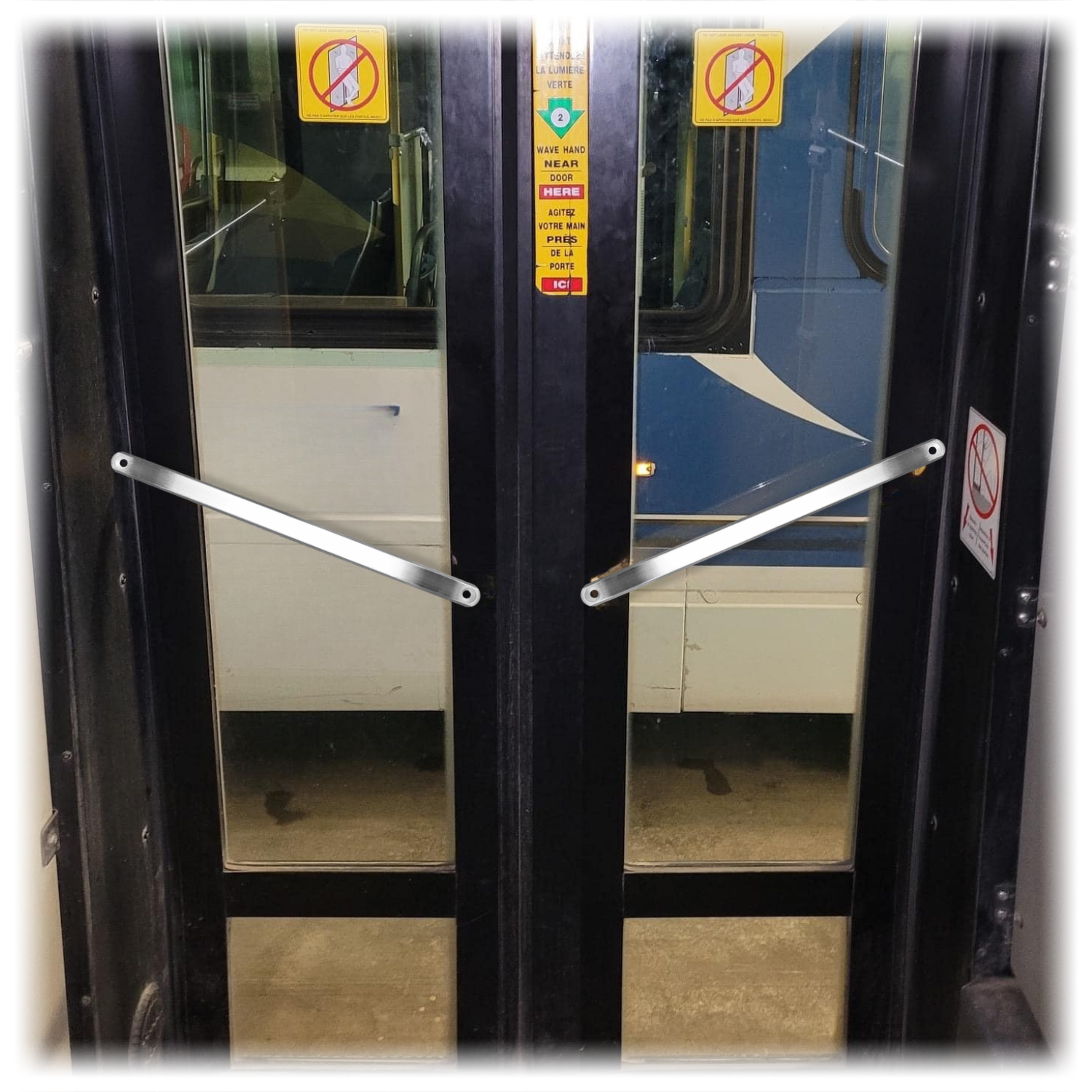 Manijas Asidero de Puerta en Aluminio 3/8