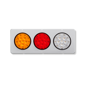 Lámpara LED Triple Base Cromada